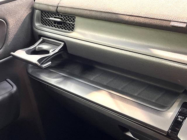 ステップワゴン ｅ：ＨＥＶスパーダ　プレミアムライン　禁煙車　両側電動ドア　後席モニター　全周囲カメラ　衝突被害軽減システム　レーダークルーズ　　電動リアゲート　ハーフレザーシート　ドラレコ　コーナーセンサー　スマートキー　ＬＥＤヘッド　ビルトインＥＴＣ（75枚目）