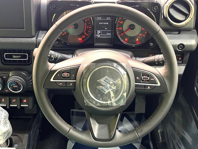 ジムニーノマド ＦＣ　４ＷＤ　登録済未使用車　セーフティサポート　アダプティブクルーズ　コーナーセンサー　スマートキー　ＬＥＤヘッド　オートハイビーム　車線逸脱警報　オートライト　革巻きステアリング　純正１５インチアルミ（11枚目）