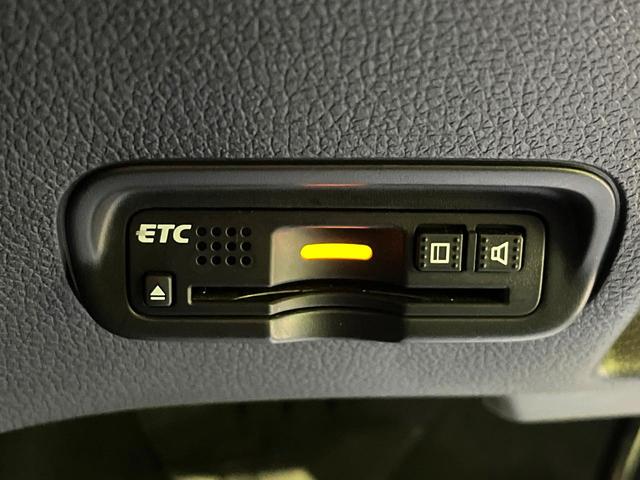 ヴェゼル ハイブリッドＺ・ホンダセンシング　禁煙車　ホンダセンシング　ＳＤナビ　レーダークルーズ　バックカメラ　Ｂｌｕｅｔｏｏｔｈ　ハーフレザーシート　ドラレコ　スマートキー　ＬＥＤヘッド　ＥＴＣ　オートハイビーム　レーンアシスト（7枚目）