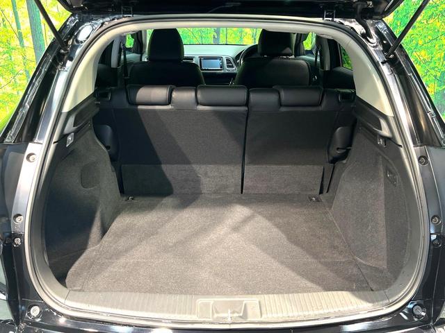 ヴェゼル ハイブリッドＺ・ホンダセンシング　禁煙車　ホンダセンシング　ＳＤナビ　レーダークルーズ　バックカメラ　Ｂｌｕｅｔｏｏｔｈ　ハーフレザーシート　ドラレコ　スマートキー　ＬＥＤヘッド　ＥＴＣ　オートハイビーム　レーンアシスト（11枚目）