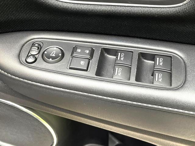 ヴェゼル ハイブリッドＺ・ホンダセンシング　禁煙車　ホンダセンシング　ＳＤナビ　レーダークルーズ　バックカメラ　Ｂｌｕｅｔｏｏｔｈ　ハーフレザーシート　ドラレコ　スマートキー　ＬＥＤヘッド　ＥＴＣ　オートハイビーム　レーンアシスト（61枚目）