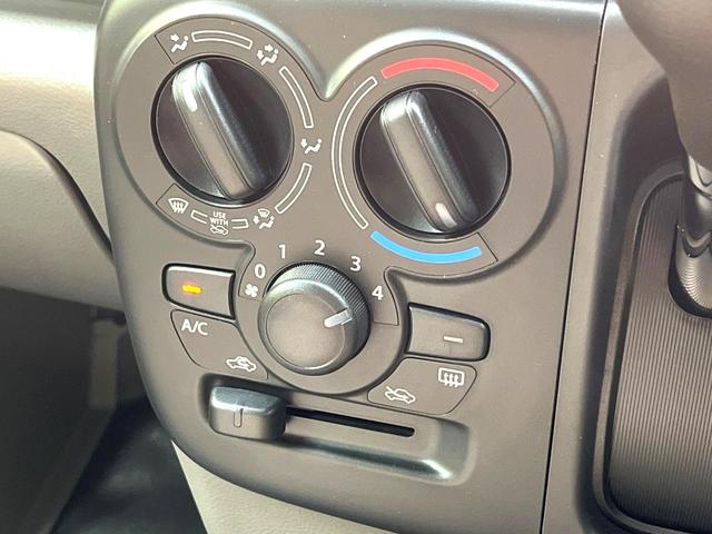 エブリイ ＰＡリミテッド　禁煙車　衝突被害軽減システム　コーナーセンサー　オートハイビーム　車線逸脱警報　オートライト　アイドリングストップ　キーレス　プライバシーガラス　盗難防止装置（5枚目）