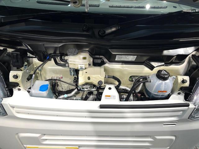 エブリイ ＰＡリミテッド　禁煙車　衝突被害軽減システム　コーナーセンサー　オートハイビーム　車線逸脱警報　オートライト　アイドリングストップ　キーレス　プライバシーガラス　盗難防止装置（18枚目）