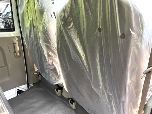 エブリイ ＰＡリミテッド　禁煙車　衝突被害軽減システム　コーナーセンサー　オートハイビーム　車線逸脱警報　オートライト　アイドリングストップ　キーレス　プライバシーガラス　盗難防止装置（41枚目）