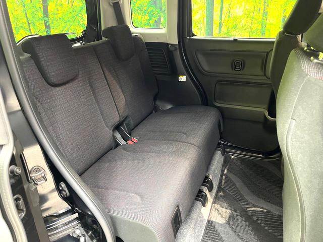 スペーシア ハイブリッドＸ　両側電動スライドドア　純正ナビ　全周囲カメラ　衝突軽減装置　禁煙車　スマートキー　シートヒーター　コーナーセンサー　ＥＴＣ　オートマチックハイビーム　車線逸脱警報　誤発進抑制制御機能（9枚目）