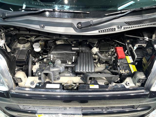 スペーシア ハイブリッドＸ　両側電動スライドドア　純正ナビ　全周囲カメラ　衝突軽減装置　禁煙車　スマートキー　シートヒーター　コーナーセンサー　ＥＴＣ　オートマチックハイビーム　車線逸脱警報　誤発進抑制制御機能（18枚目）