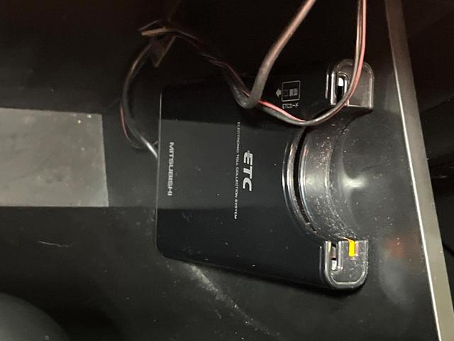 スペーシア ハイブリッドＸ　両側電動スライドドア　純正ナビ　全周囲カメラ　衝突軽減装置　禁煙車　スマートキー　シートヒーター　コーナーセンサー　ＥＴＣ　オートマチックハイビーム　車線逸脱警報　誤発進抑制制御機能（62枚目）