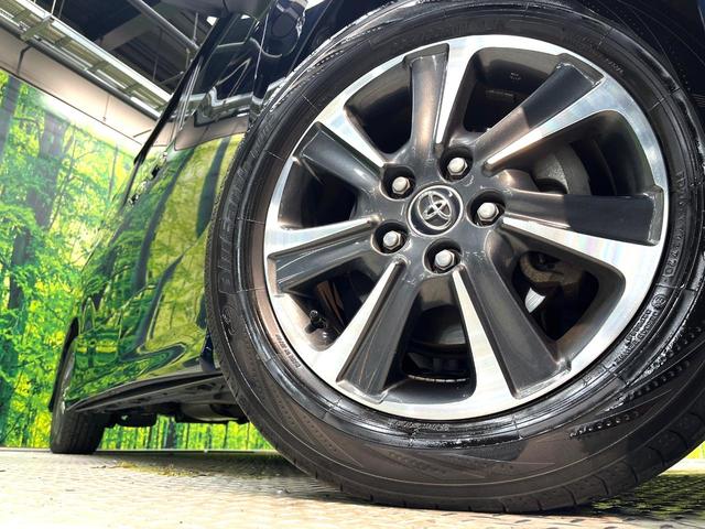 ヴォクシー ＺＳ　煌　禁煙車　後席モニター　ＢＩＧ－Ｘ１１型ナビ　衝突軽減装置　両側電動スライドドア　バックカメラ　ＥＴＣ　ドラレコ　Ｂｌｕｅｔｏｏｔｈ　フルセグ　プライバシーガラス　オートマチックハイビーム（14枚目）