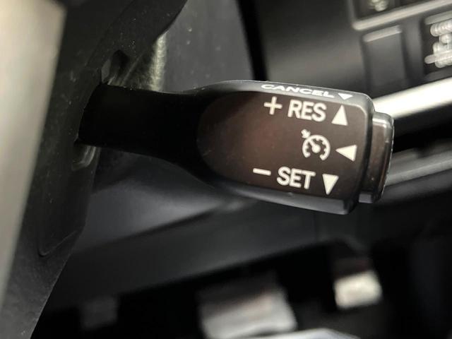 ヴォクシー ＺＳ　煌　禁煙車　後席モニター　ＢＩＧ－Ｘ１１型ナビ　衝突軽減装置　両側電動スライドドア　バックカメラ　ＥＴＣ　ドラレコ　Ｂｌｕｅｔｏｏｔｈ　フルセグ　プライバシーガラス　オートマチックハイビーム（53枚目）