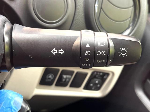 ミラージュ M 禁煙車 ナビ Bluetooth フルセグ CD再生 DVD再生 オートエアコン フォグライト アイドリングストップ 横滑り防止装置 盗難防止装置 トラクションコントロール(44枚目)