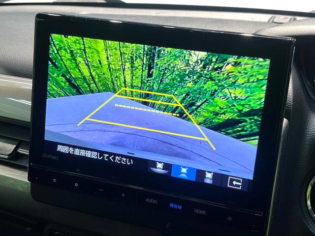 N-BOXカスタム Lターボ スタイル+ブラック 禁煙車 両側電動スライドドア 衝突軽減システム 純正9インチナビ アダプティブクルーズ フルセグ バックカメラ ドラレコ ETC Bluetooth再生 シートヒーター LEDヘッド LEDフォグ(4枚目)