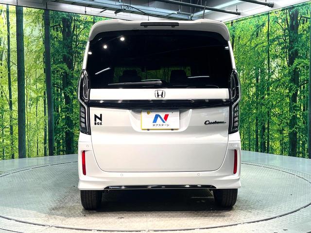 N-BOXカスタム Lターボ スタイル+ブラック 禁煙車 両側電動スライドドア 衝突軽減システム 純正9インチナビ アダプティブクルーズ フルセグ バックカメラ ドラレコ ETC Bluetooth再生 シートヒーター LEDヘッド LEDフォグ(15枚目)