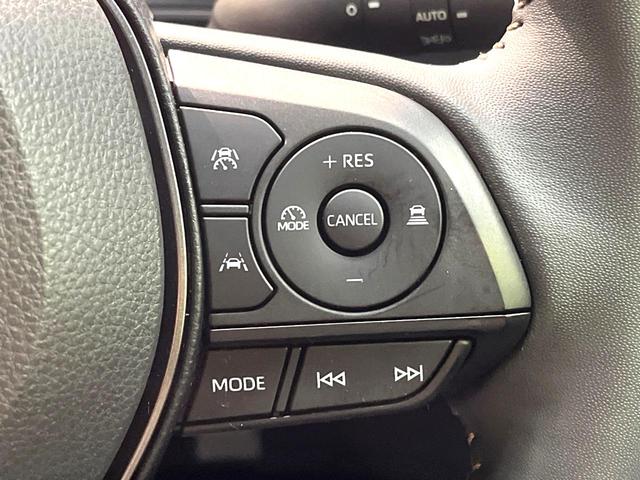 カローラツーリング ハイブリッド ダブルバイビー 禁煙車 衝突軽減システム ナビ付ディスプレイオーディオ レーダークルーズ バックカメラ フルセグ ETC2.0 Bluetooth再生 ブラインドスポットモニター ハーフレザーシート LEDヘッド(5枚目)