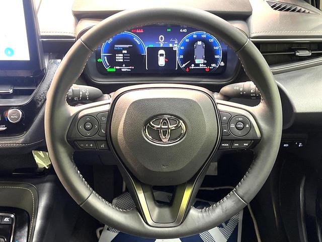 カローラツーリング ハイブリッド ダブルバイビー 禁煙車 衝突軽減システム ナビ付ディスプレイオーディオ レーダークルーズ バックカメラ フルセグ ETC2.0 Bluetooth再生 ブラインドスポットモニター ハーフレザーシート LEDヘッド(10枚目)