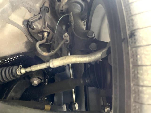 カローラツーリング ハイブリッド ダブルバイビー 禁煙車 衝突軽減システム ナビ付ディスプレイオーディオ レーダークルーズ バックカメラ フルセグ ETC2.0 Bluetooth再生 ブラインドスポットモニター ハーフレザーシート LEDヘッド(19枚目)