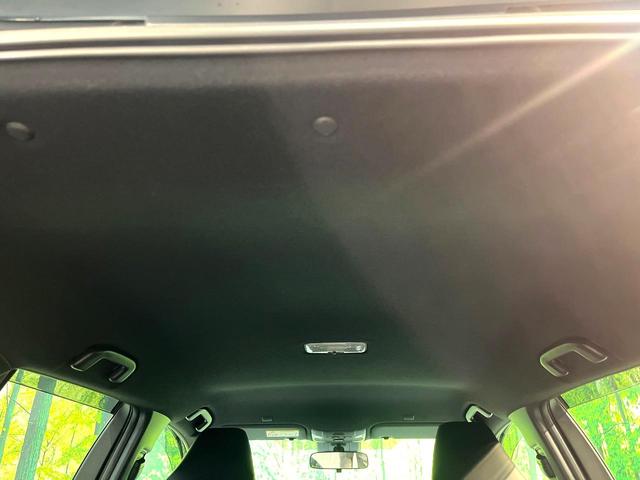 カローラツーリング ハイブリッド ダブルバイビー 禁煙車 衝突軽減システム ナビ付ディスプレイオーディオ レーダークルーズ バックカメラ フルセグ ETC2.0 Bluetooth再生 ブラインドスポットモニター ハーフレザーシート LEDヘッド(30枚目)