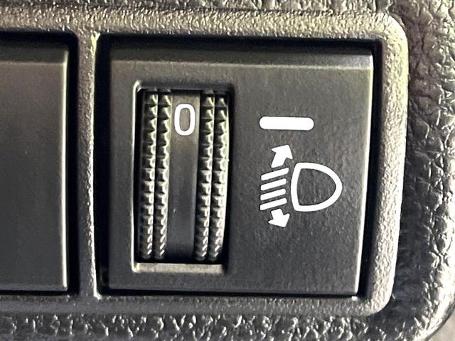 カローラツーリング ハイブリッド ダブルバイビー 禁煙車 衝突軽減システム ナビ付ディスプレイオーディオ レーダークルーズ バックカメラ フルセグ ETC2.0 Bluetooth再生 ブラインドスポットモニター ハーフレザーシート LEDヘッド(45枚目)