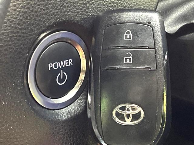 カローラツーリング ハイブリッド ダブルバイビー 禁煙車 衝突軽減システム ナビ付ディスプレイオーディオ レーダークルーズ バックカメラ フルセグ ETC2.0 Bluetooth再生 ブラインドスポットモニター ハーフレザーシート LEDヘッド(49枚目)