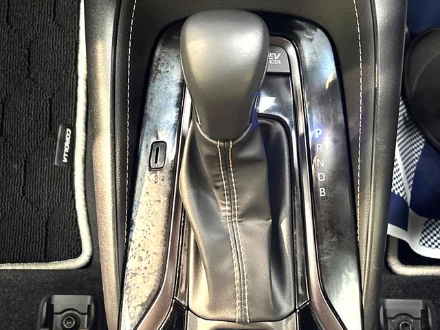 カローラツーリング ハイブリッド ダブルバイビー 禁煙車 衝突軽減システム ナビ付ディスプレイオーディオ レーダークルーズ バックカメラ フルセグ ETC2.0 Bluetooth再生 ブラインドスポットモニター ハーフレザーシート LEDヘッド(58枚目)