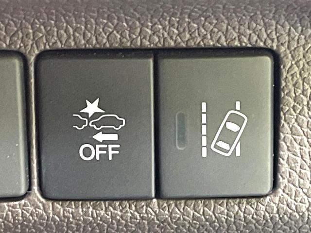 フリードハイブリッド ハイブリッド・Gホンダセンシング 禁煙車 両側電動スライドドア 純正SDナビ バックカメラ 衝突被害軽減システム レーダークルーズコントロール スマートキー LEDヘッド ETC 車線逸脱警報 オートライト オートエアコン(3枚目)