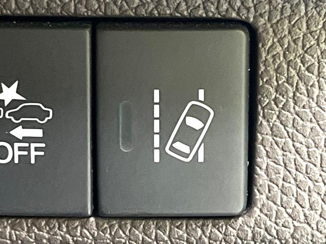 フリードハイブリッド ハイブリッド・Gホンダセンシング 禁煙車 両側電動スライドドア 純正SDナビ バックカメラ 衝突被害軽減システム レーダークルーズコントロール スマートキー LEDヘッド ETC 車線逸脱警報 オートライト オートエアコン(42枚目)