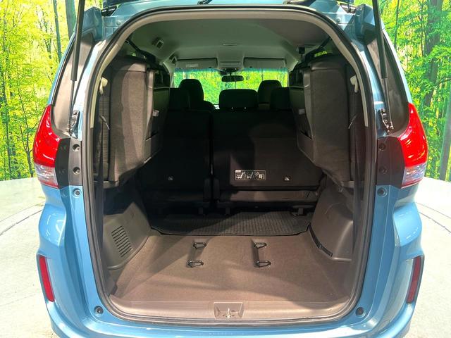 フリードハイブリッド ハイブリッド・Gホンダセンシング 禁煙車 両側電動スライドドア 純正SDナビ バックカメラ 衝突被害軽減システム レーダークルーズコントロール スマートキー LEDヘッド ETC 車線逸脱警報 オートライト オートエアコン(49枚目)