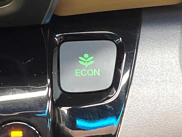 フリードハイブリッド ハイブリッド・Gホンダセンシング 禁煙車 両側電動スライドドア 純正SDナビ バックカメラ 衝突被害軽減システム レーダークルーズコントロール スマートキー LEDヘッド ETC 車線逸脱警報 オートライト オートエアコン(61枚目)