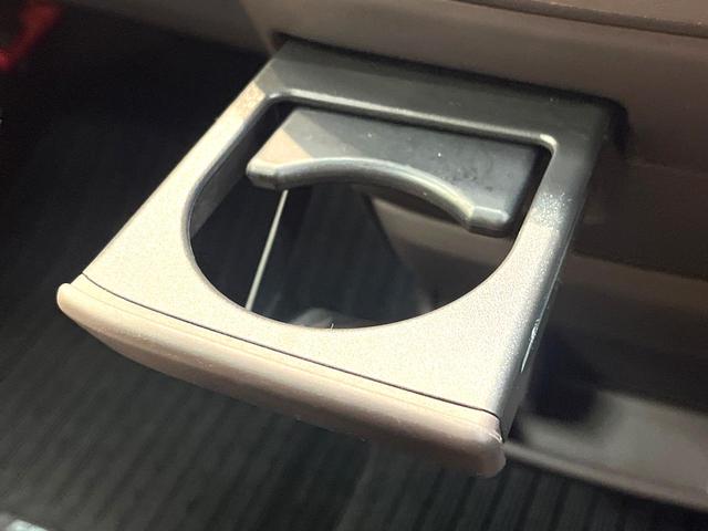 フリードハイブリッド ハイブリッド・Gホンダセンシング 禁煙車 両側電動スライドドア 純正SDナビ バックカメラ 衝突被害軽減システム レーダークルーズコントロール スマートキー LEDヘッド ETC 車線逸脱警報 オートライト オートエアコン(62枚目)