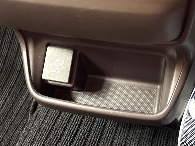 フリードハイブリッド ハイブリッド・Gホンダセンシング 禁煙車 両側電動スライドドア 純正SDナビ バックカメラ 衝突被害軽減システム レーダークルーズコントロール スマートキー LEDヘッド ETC 車線逸脱警報 オートライト オートエアコン(64枚目)