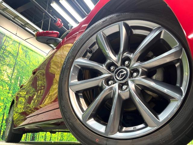 MAZDA3ファストバック 20Sバーガンディ セレクション 禁煙車 10インチSDナビ バックカメラ BOSEサウンド 衝突被害軽減システム レーダークルーズ レザーシート パワーシート コーナーセンサー スマートキー LEDヘッド ビルトインETC(13枚目)