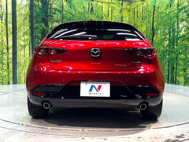 MAZDA3ファストバック 20Sバーガンディ セレクション 禁煙車 10インチSDナビ バックカメラ BOSEサウンド 衝突被害軽減システム レーダークルーズ レザーシート パワーシート コーナーセンサー スマートキー LEDヘッド ビルトインETC(15枚目)
