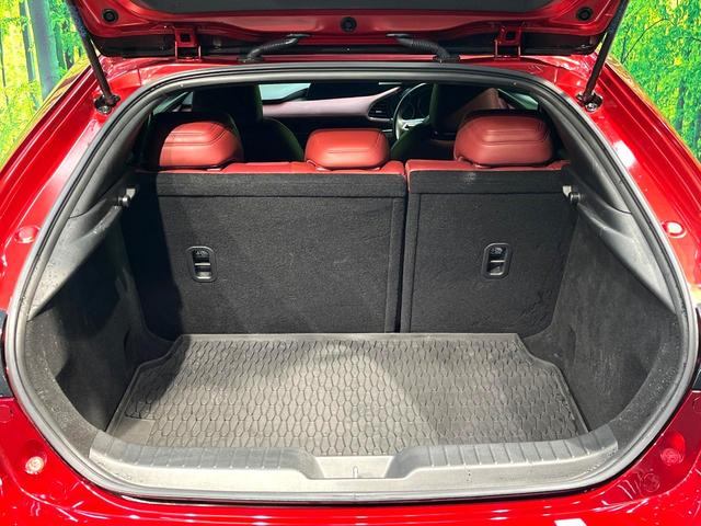 MAZDA3ファストバック 20Sバーガンディ セレクション 禁煙車 10インチSDナビ バックカメラ BOSEサウンド 衝突被害軽減システム レーダークルーズ レザーシート パワーシート コーナーセンサー スマートキー LEDヘッド ビルトインETC(59枚目)