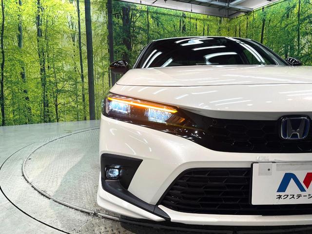 シビック e:HEV 禁煙車 9インチナビ バックカメラ BOSEサウンド 衝突被害軽減システム レーダークルーズ レザーシート ドラレコ コーナーセンサー LEDヘッド ETC2.0 オートハイビーム 車線逸脱警報(12枚目)