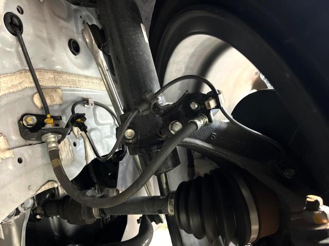 シビック e:HEV 禁煙車 9インチナビ バックカメラ BOSEサウンド 衝突被害軽減システム レーダークルーズ レザーシート ドラレコ コーナーセンサー LEDヘッド ETC2.0 オートハイビーム 車線逸脱警報(20枚目)