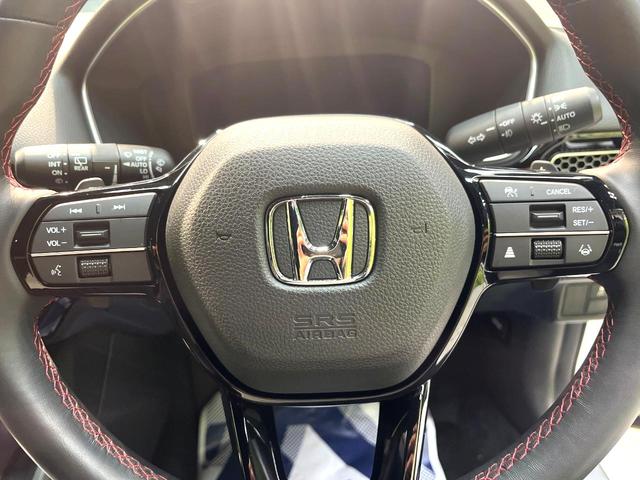 シビック e:HEV 禁煙車 9インチナビ バックカメラ BOSEサウンド 衝突被害軽減システム レーダークルーズ レザーシート ドラレコ コーナーセンサー LEDヘッド ETC2.0 オートハイビーム 車線逸脱警報(43枚目)
