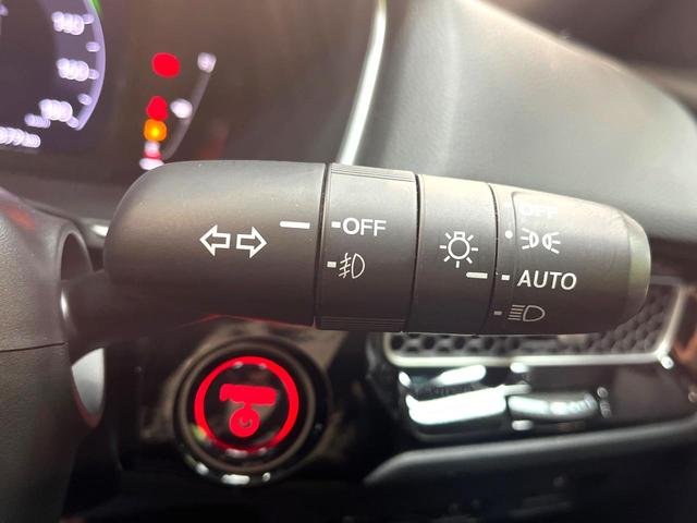 シビック e:HEV 禁煙車 9インチナビ バックカメラ BOSEサウンド 衝突被害軽減システム レーダークルーズ レザーシート ドラレコ コーナーセンサー LEDヘッド ETC2.0 オートハイビーム 車線逸脱警報(48枚目)