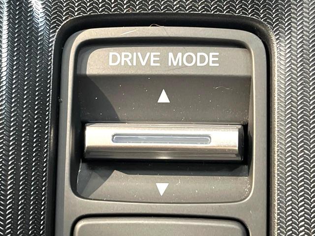 シビック e:HEV 禁煙車 9インチナビ バックカメラ BOSEサウンド 衝突被害軽減システム レーダークルーズ レザーシート ドラレコ コーナーセンサー LEDヘッド ETC2.0 オートハイビーム 車線逸脱警報(60枚目)