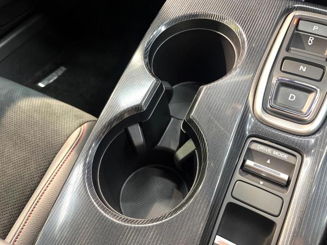 シビック e:HEV 禁煙車 9インチナビ バックカメラ BOSEサウンド 衝突被害軽減システム レーダークルーズ レザーシート ドラレコ コーナーセンサー LEDヘッド ETC2.0 オートハイビーム 車線逸脱警報(70枚目)