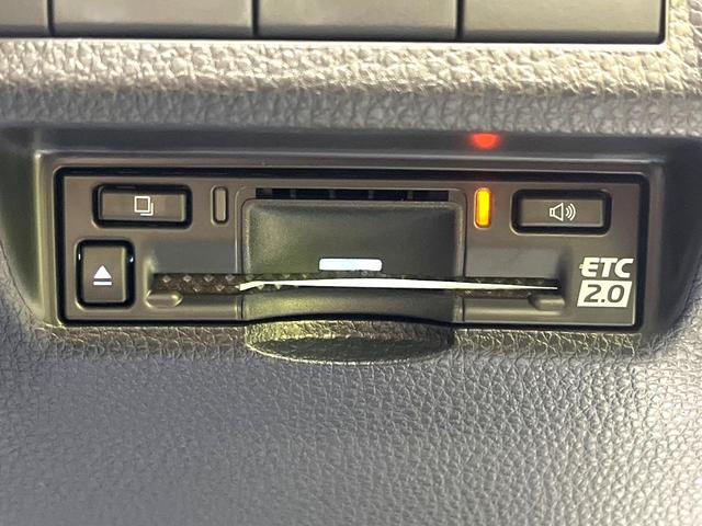 RAV4 アドベンチャー オフロードパッケージII 登録済未使用車 4WD 衝突軽減システム レーダークルーズ ナビ機能付ディスプレイオーディオ バックカメラ フルセグ ブラインドスポットモニター シートベンチレーション パワーシート ETC2.0(6枚目)