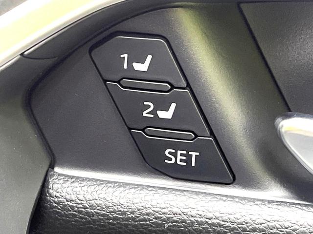 RAV4 アドベンチャー オフロードパッケージII 登録済未使用車 4WD 衝突軽減システム レーダークルーズ ナビ機能付ディスプレイオーディオ バックカメラ フルセグ ブラインドスポットモニター シートベンチレーション パワーシート ETC2.0(7枚目)