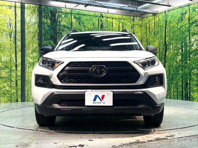 RAV4 アドベンチャー オフロードパッケージII 登録済未使用車 4WD 衝突軽減システム レーダークルーズ ナビ機能付ディスプレイオーディオ バックカメラ フルセグ ブラインドスポットモニター シートベンチレーション パワーシート ETC2.0(14枚目)