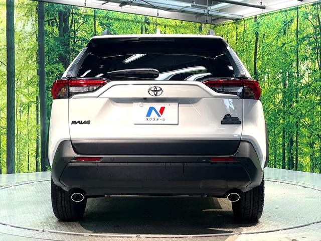 RAV4 アドベンチャー オフロードパッケージII 登録済未使用車 4WD 衝突軽減システム レーダークルーズ ナビ機能付ディスプレイオーディオ バックカメラ フルセグ ブラインドスポットモニター シートベンチレーション パワーシート ETC2.0(15枚目)
