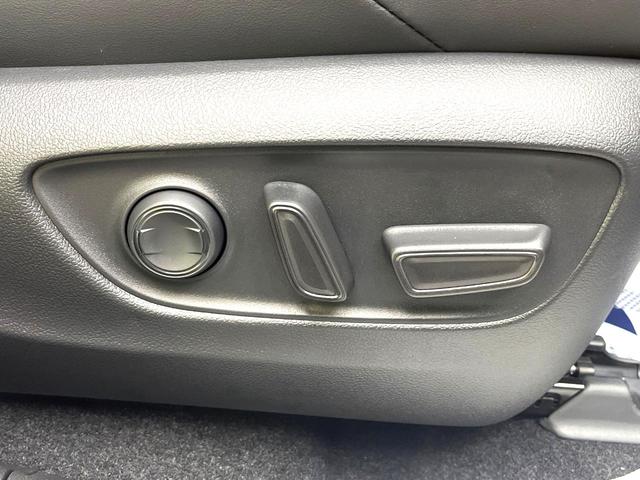 RAV4 アドベンチャー オフロードパッケージII 登録済未使用車 4WD 衝突軽減システム レーダークルーズ ナビ機能付ディスプレイオーディオ バックカメラ フルセグ ブラインドスポットモニター シートベンチレーション パワーシート ETC2.0(24枚目)