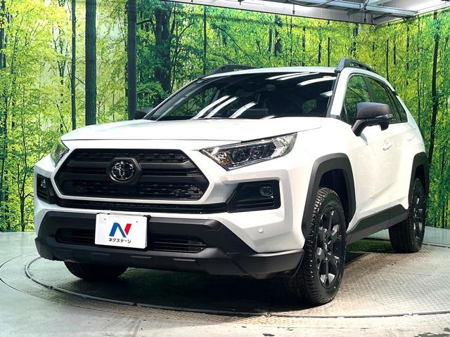 RAV4 アドベンチャー オフロードパッケージII 登録済未使用車 4WD 衝突軽減システム レーダークルーズ ナビ機能付ディスプレイオーディオ バックカメラ フルセグ ブラインドスポットモニター シートベンチレーション パワーシート ETC2.0(43枚目)