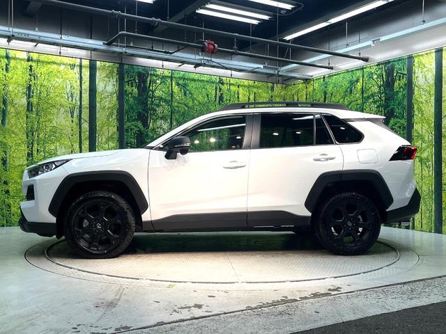 RAV4 アドベンチャー オフロードパッケージII 登録済未使用車 4WD 衝突軽減システム レーダークルーズ ナビ機能付ディスプレイオーディオ バックカメラ フルセグ ブラインドスポットモニター シートベンチレーション パワーシート ETC2.0(45枚目)