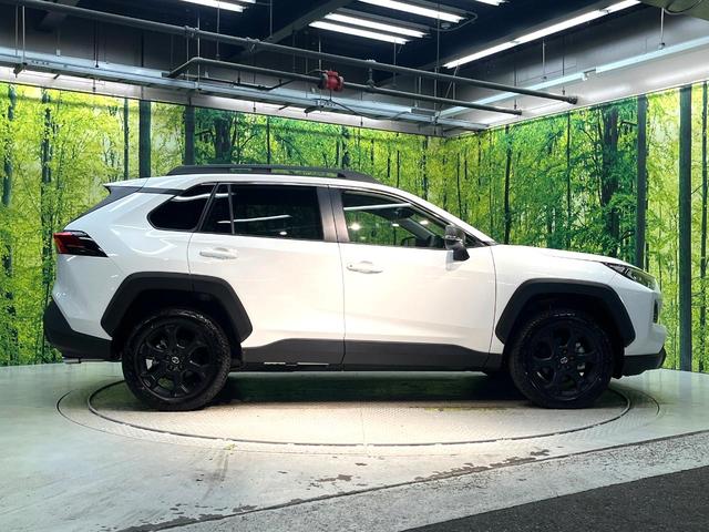 RAV4 アドベンチャー オフロードパッケージII 登録済未使用車 4WD 衝突軽減システム レーダークルーズ ナビ機能付ディスプレイオーディオ バックカメラ フルセグ ブラインドスポットモニター シートベンチレーション パワーシート ETC2.0(46枚目)