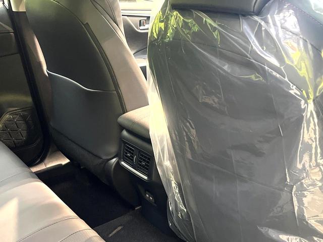 RAV4 アドベンチャー オフロードパッケージII 登録済未使用車 4WD 衝突軽減システム レーダークルーズ ナビ機能付ディスプレイオーディオ バックカメラ フルセグ ブラインドスポットモニター シートベンチレーション パワーシート ETC2.0(60枚目)