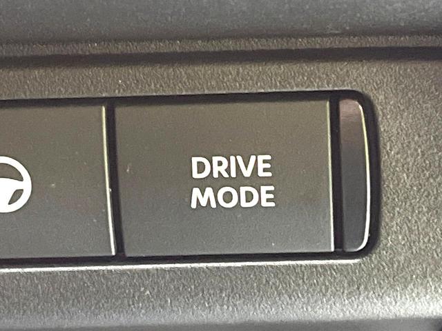 セレナ e-パワー ハイウェイスターV 禁煙車 両側電動スライドドア 純正12インチナビ 全周囲カメラ レーダークルーズ フルセグ デジタルインナミラー ブラインドスポットモニター ETC2.0 Bluetooth再生 LEDヘッドライト(31枚目)