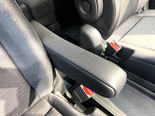 セレナ e-パワー ハイウェイスターV 禁煙車 両側電動スライドドア 純正12インチナビ 全周囲カメラ レーダークルーズ フルセグ デジタルインナミラー ブラインドスポットモニター ETC2.0 Bluetooth再生 LEDヘッドライト(72枚目)