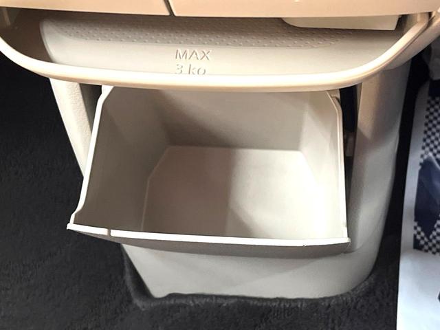 ｅＫスペース Ｇ　禁煙車　電動スライドドア　衝突軽減システム　ナビ　シートヒーター　バックカメラ　ＥＴＣ　Ｂｌｕｅｔｏｏｔｈ再生　レーンアシスト　クリアランスソナー　スマートキー　オートマチックハイビーム　盗難防止装置（57枚目）